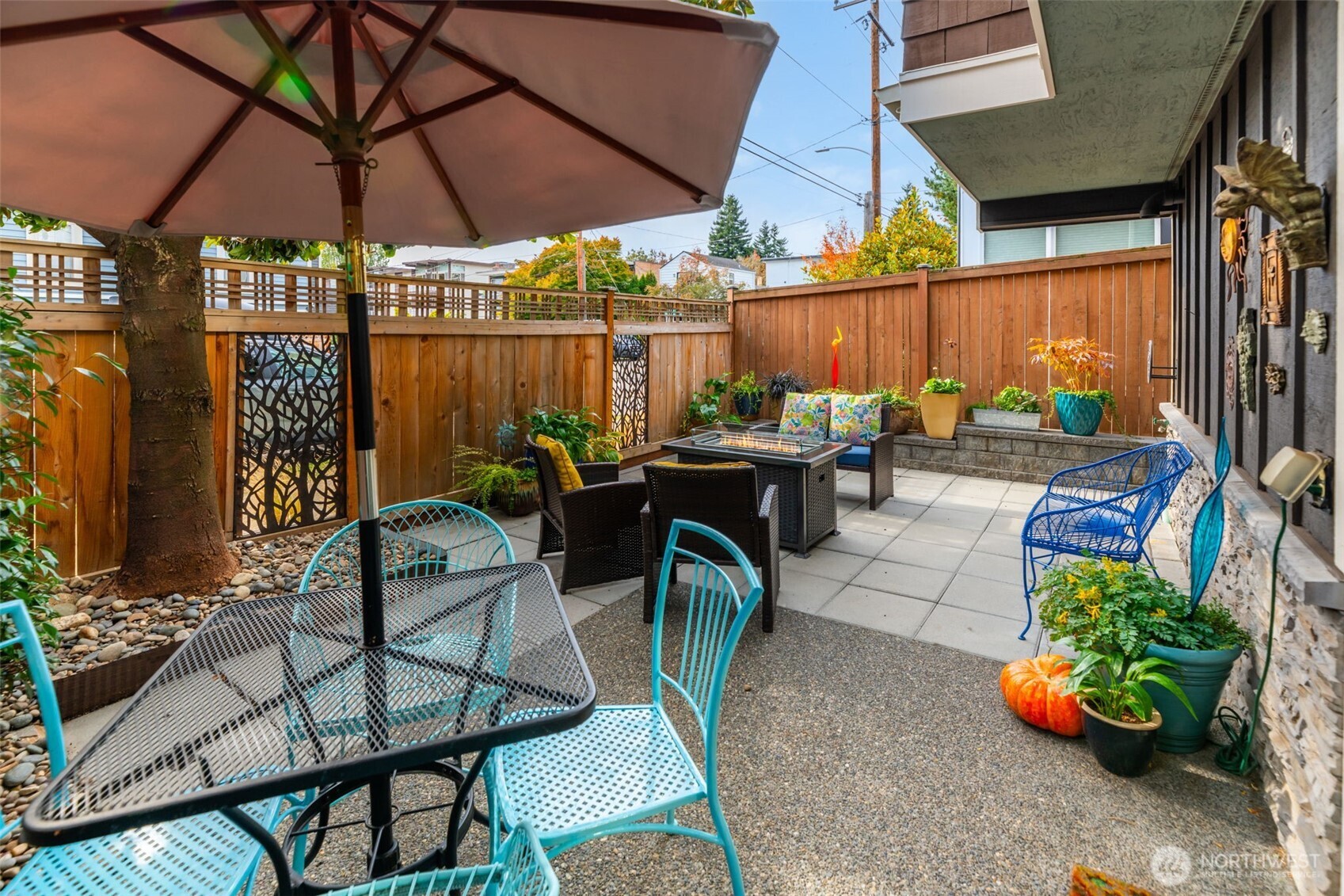 Spacious patio