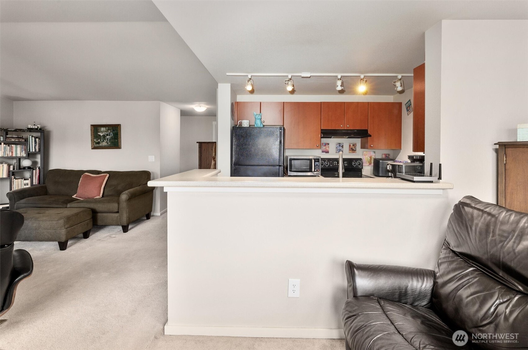 Plenty of counter space, fridge stays with the unit.