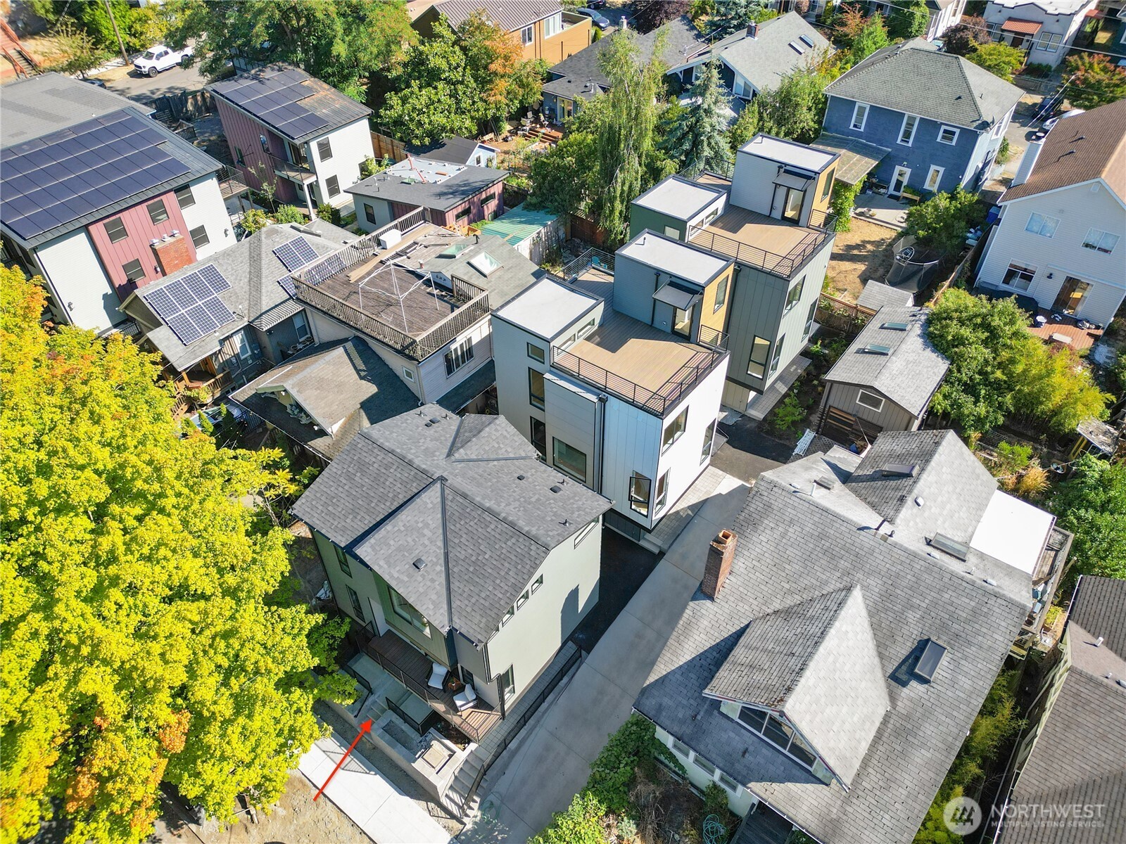 Front Unit w/Miller Park Balcony Views