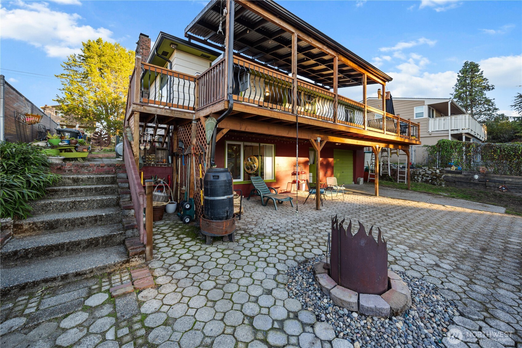 Coming in from the back yard, you have this huge mudroom- currently used as the dog room- great place to wipe off muddy feet-be they human or pet.