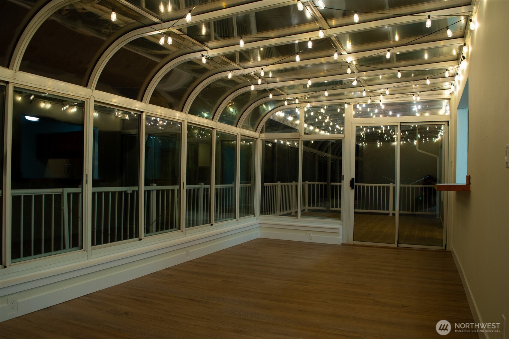 Solarium - Main Floor