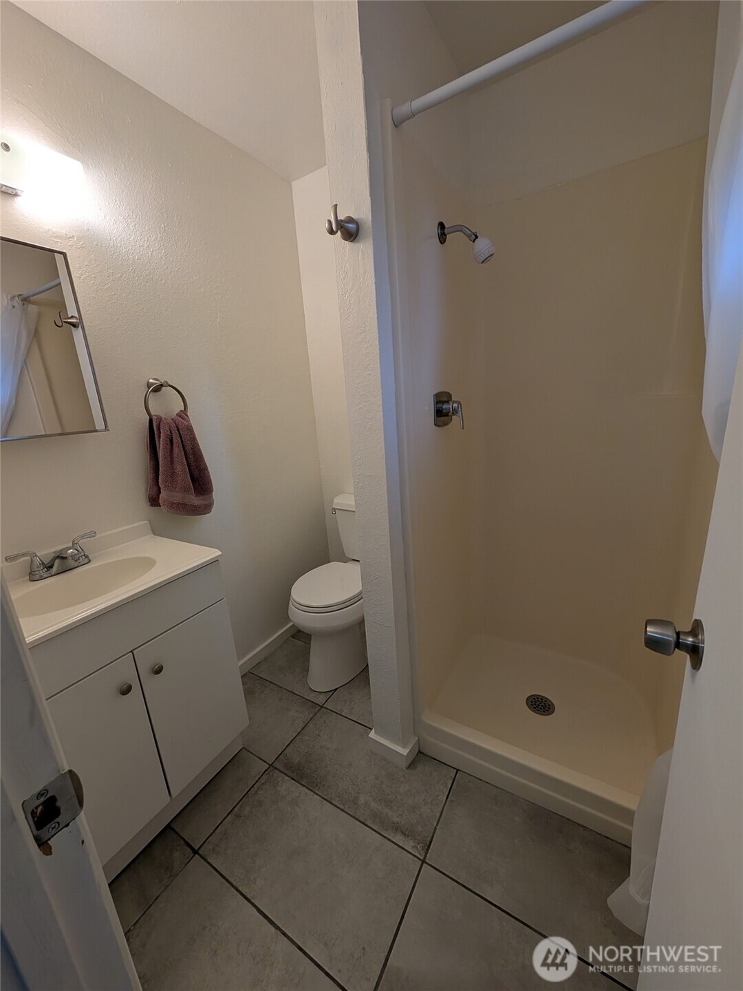 3/4 bath off the primary bedroom