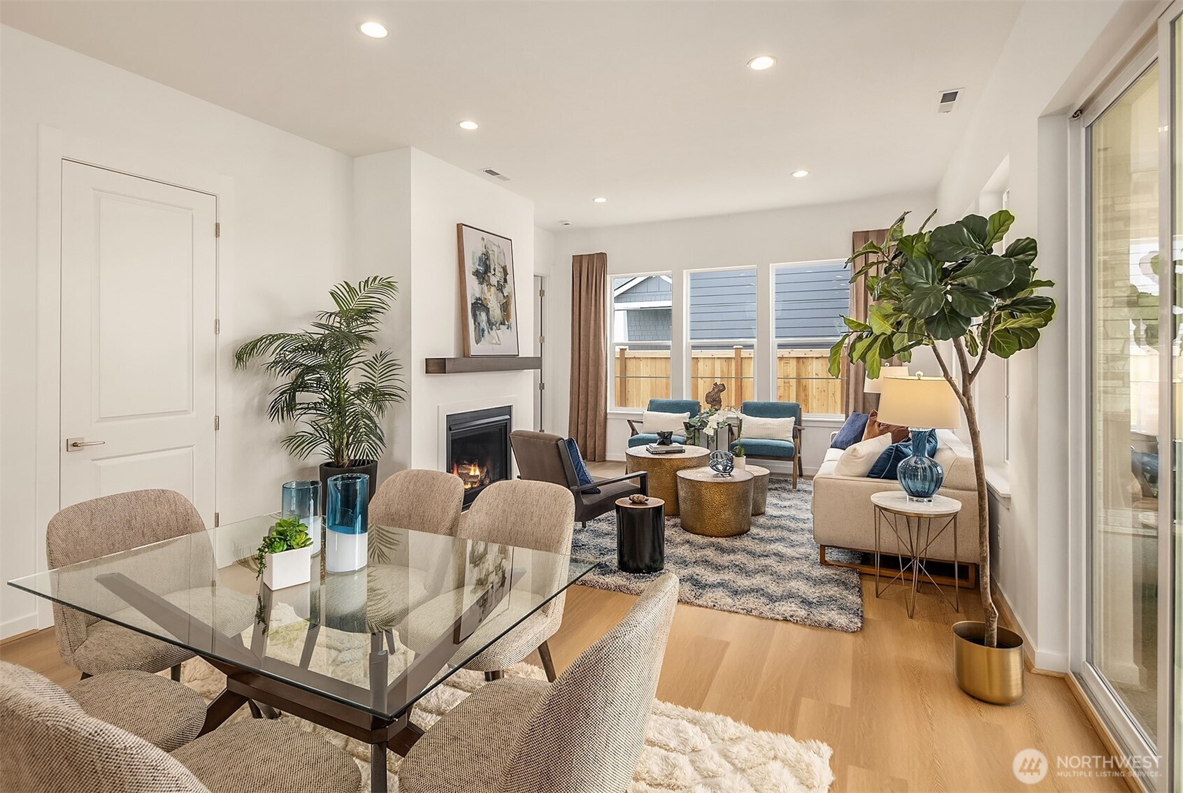 Photos are for illustrative purposes