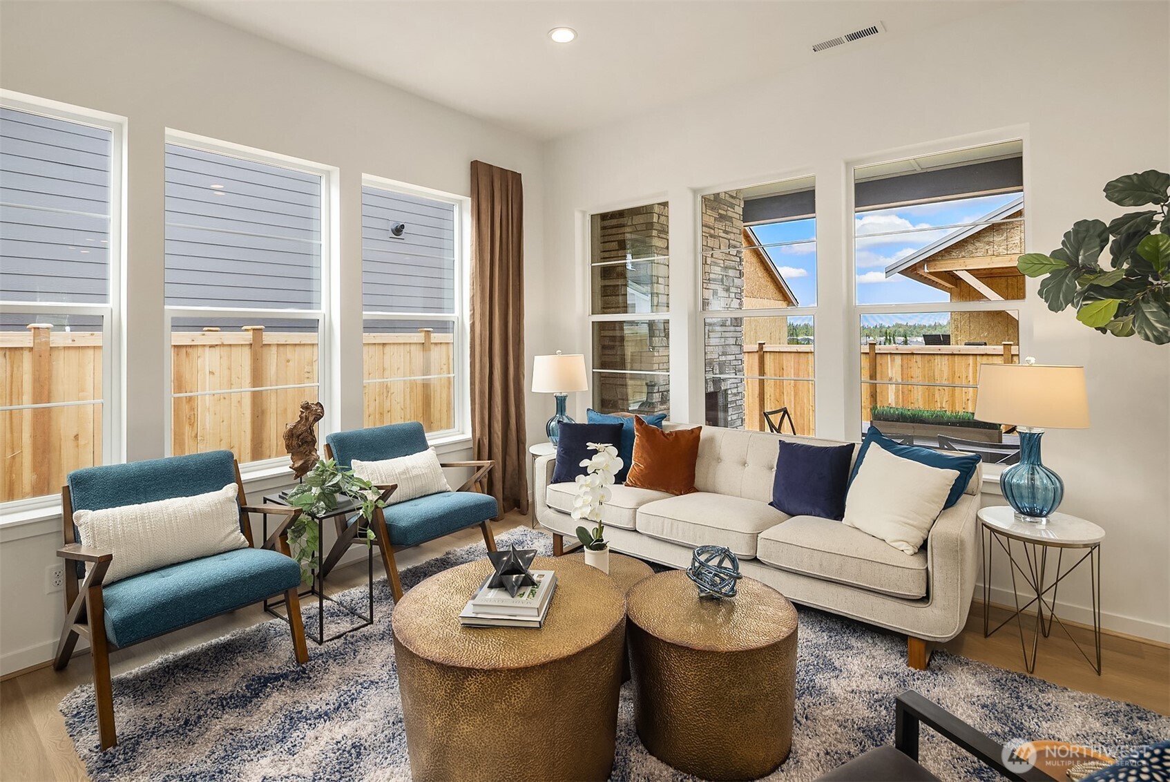 Photos are for illustrative purposes