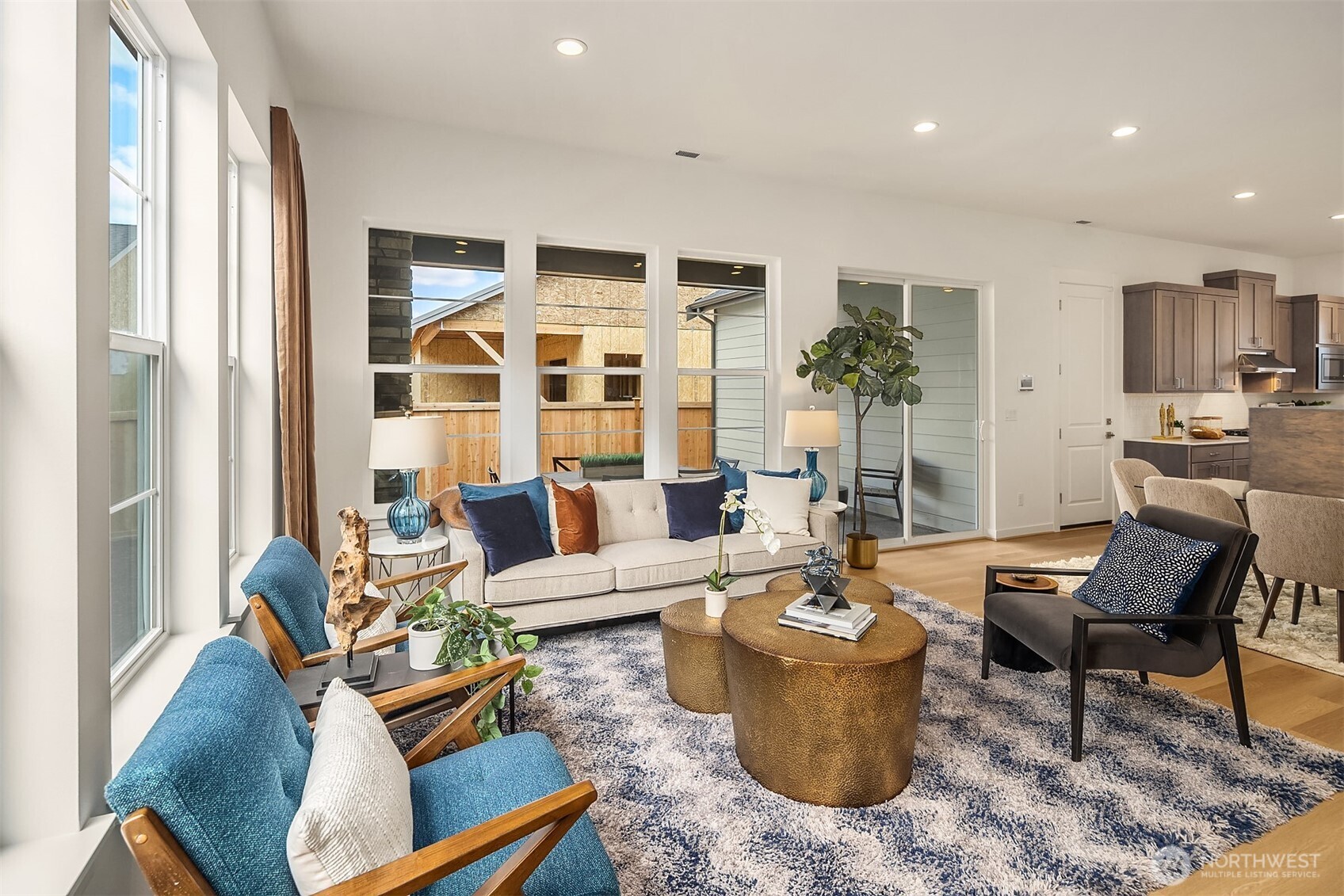 Photos are for illustrative purposes