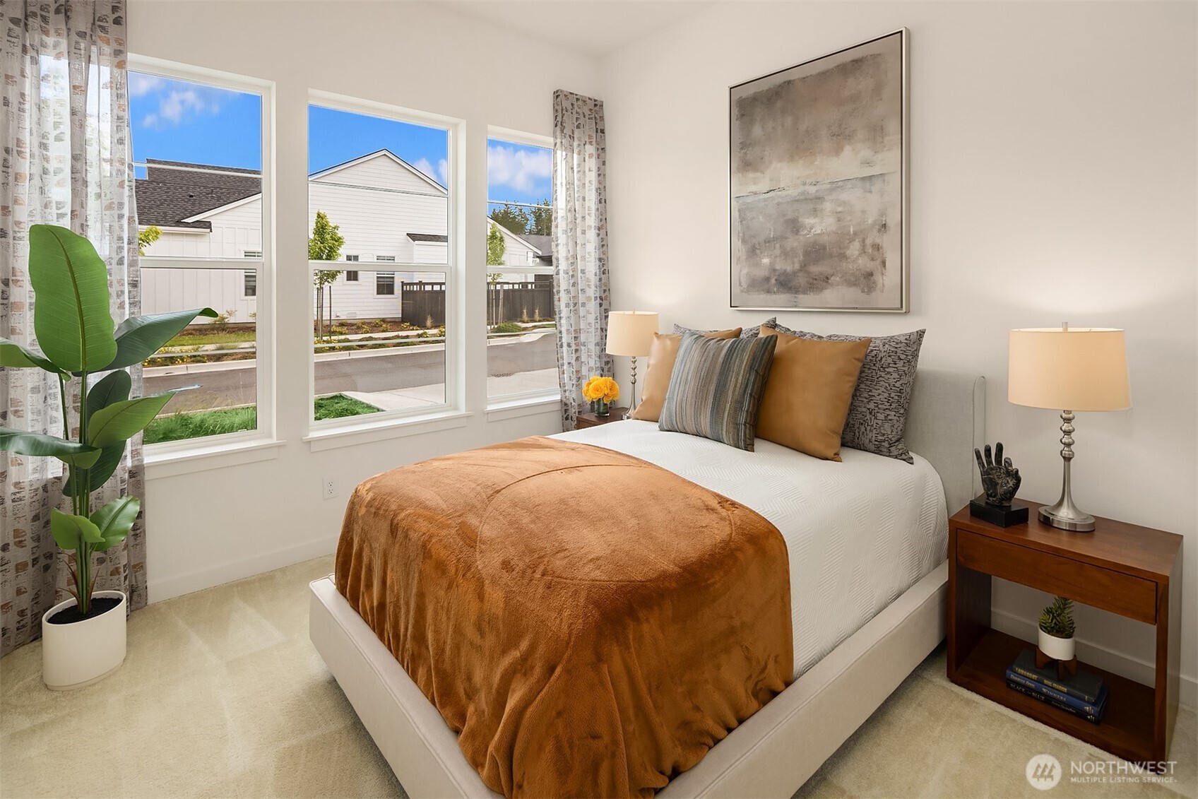 Photos are for illustrative purposes