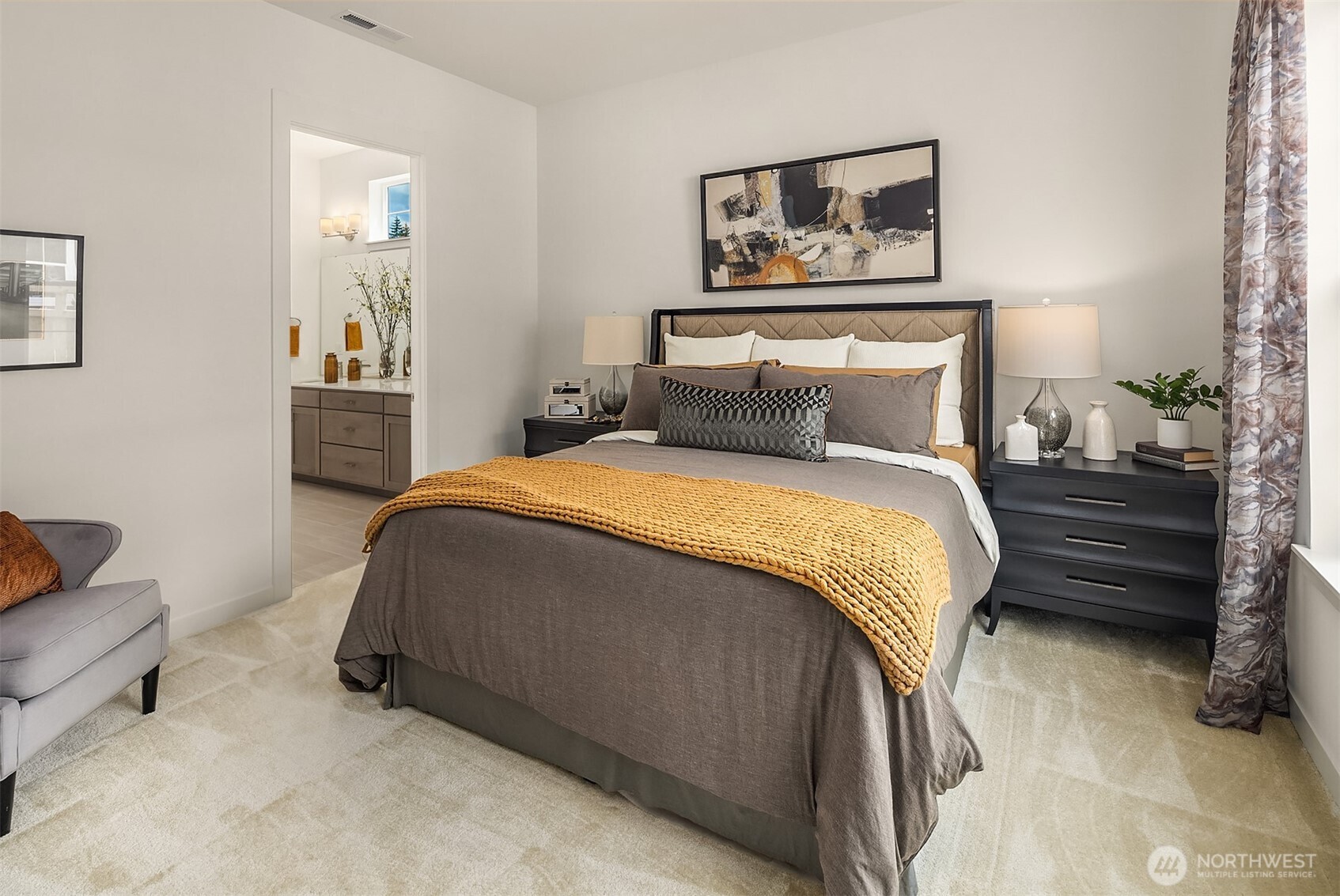 Photos are for illustrative purposes