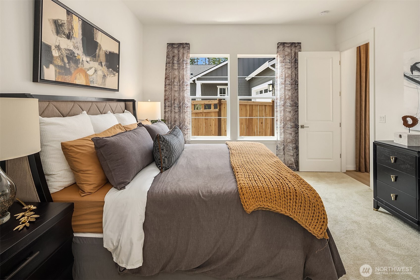 Photos are for illustrative purposes