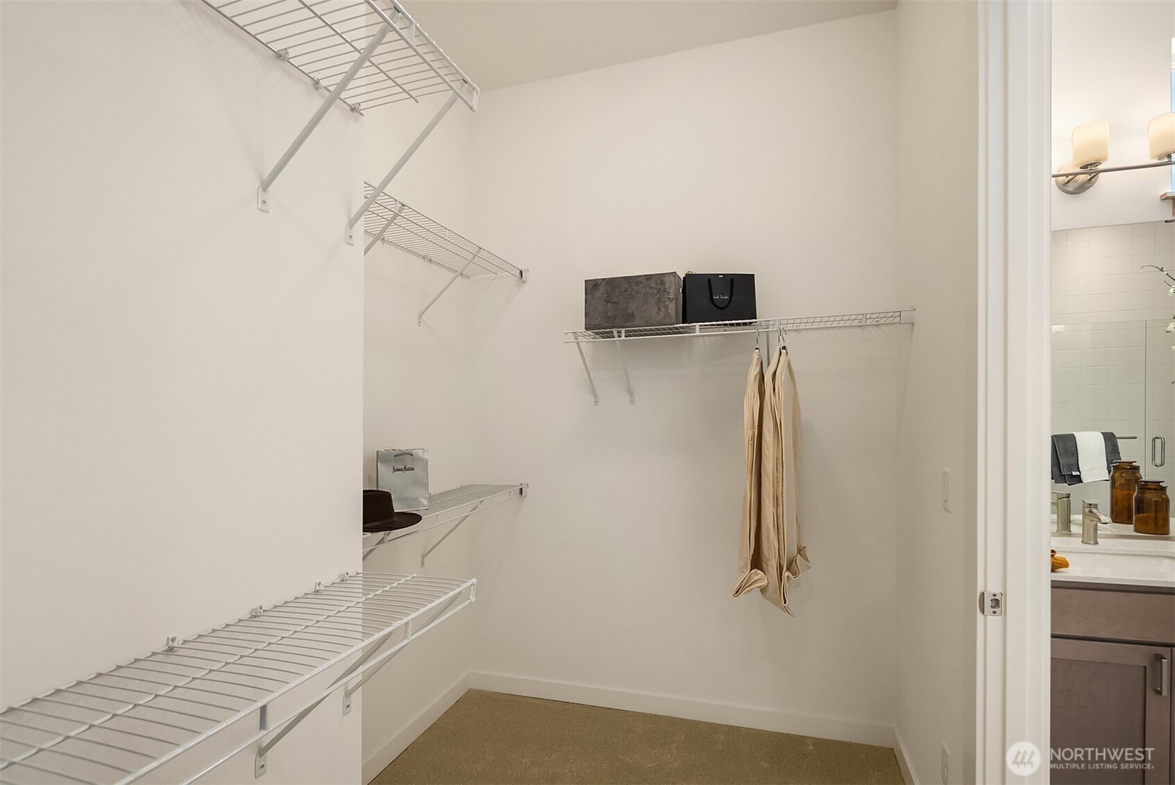 Photos are for illustrative purposes