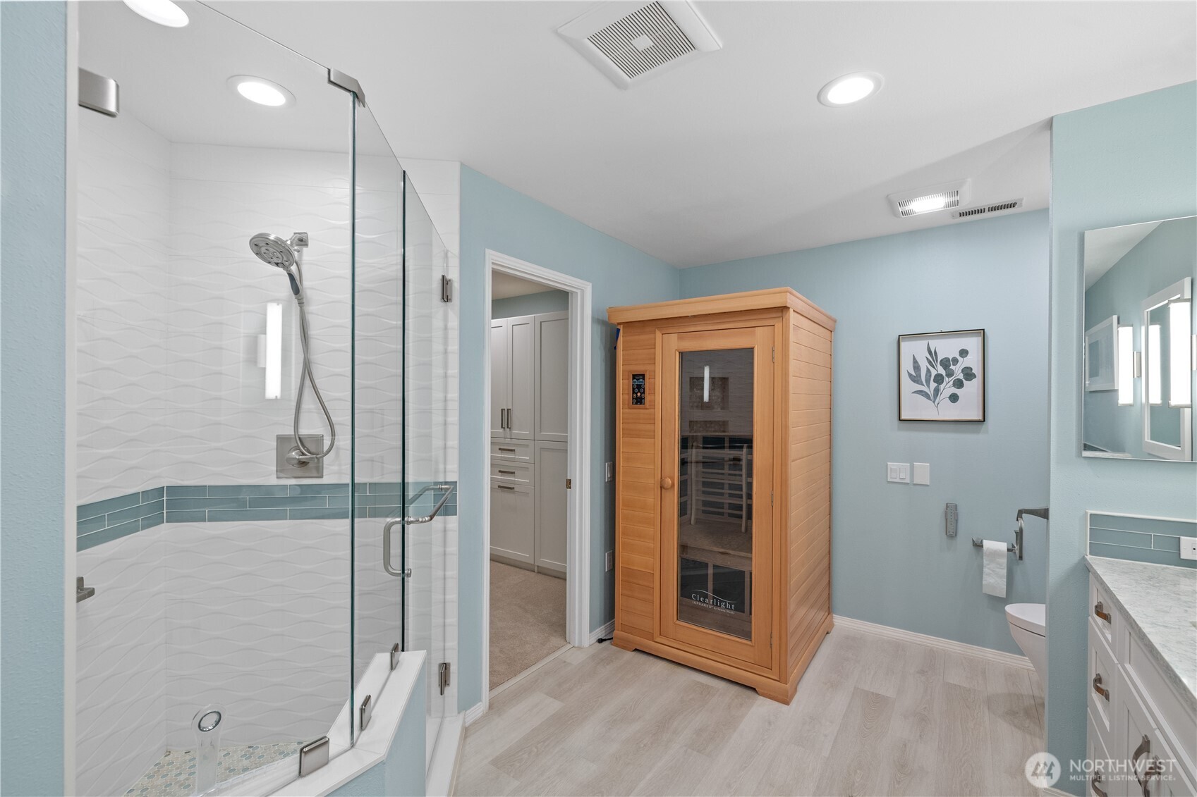 Sauna and other luxury features