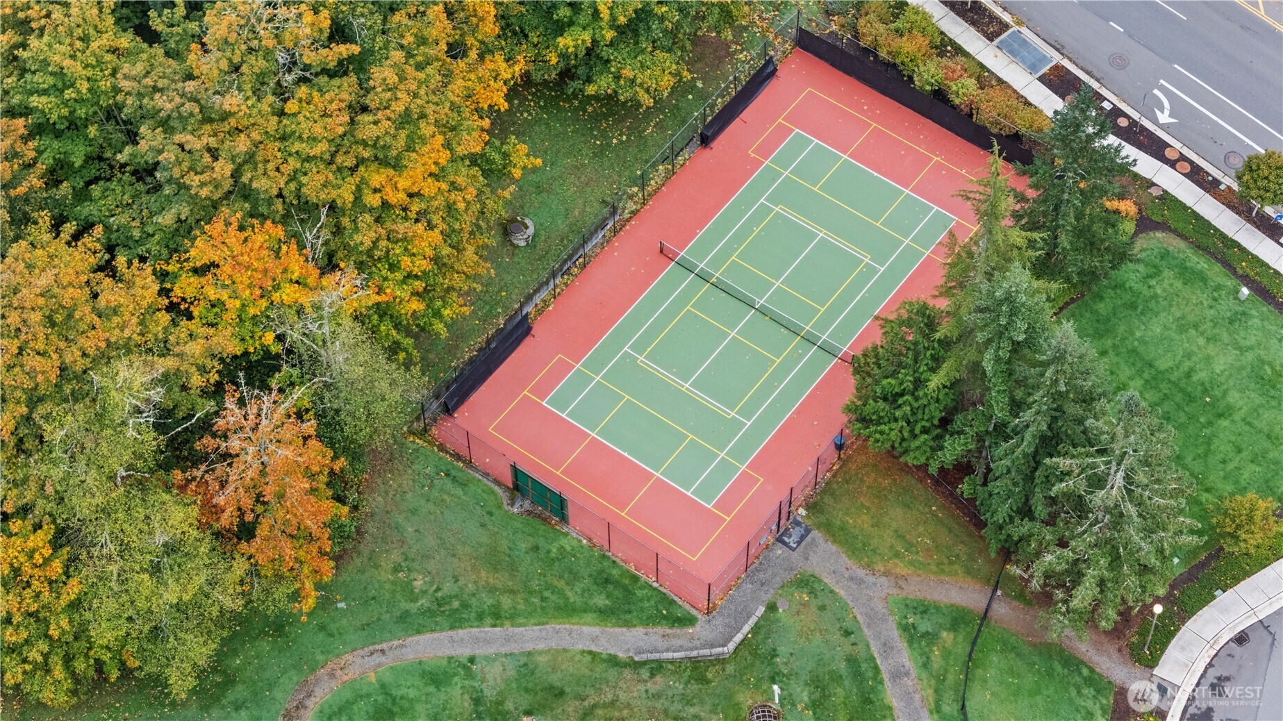 Tennis and pickleball courts