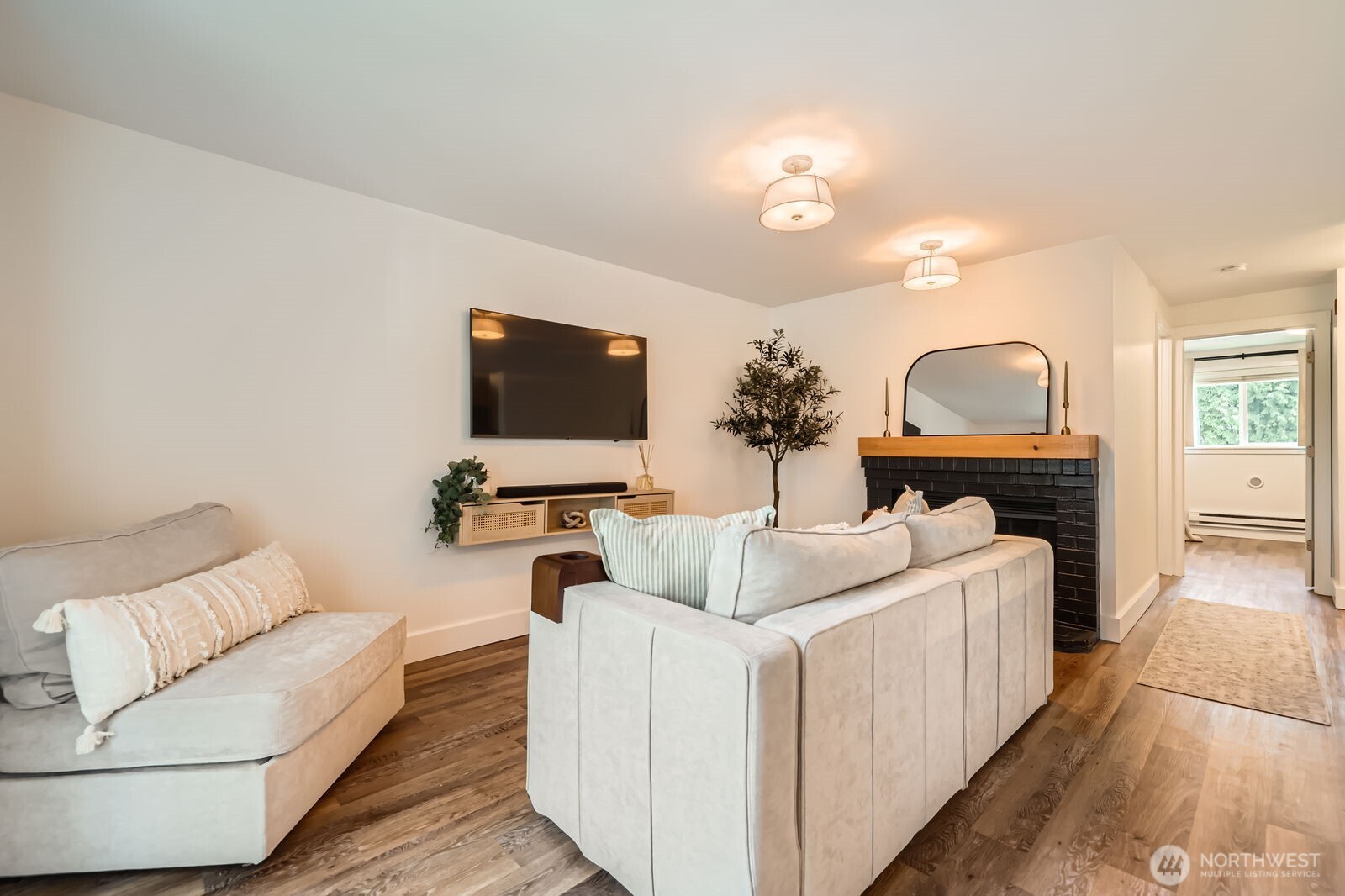 Fantastic wood burning Fireplace to keep you warm and cozy on those cold winter nights.