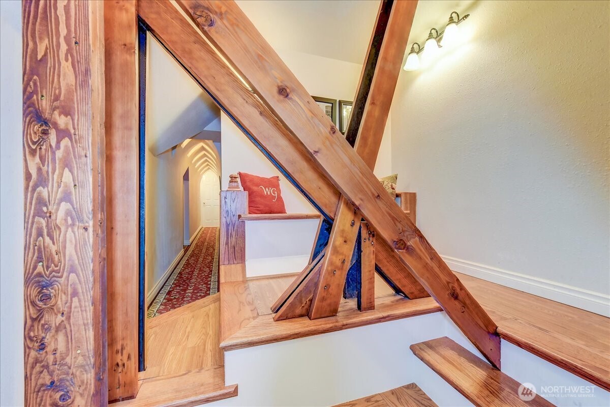 Secret passage upstairs