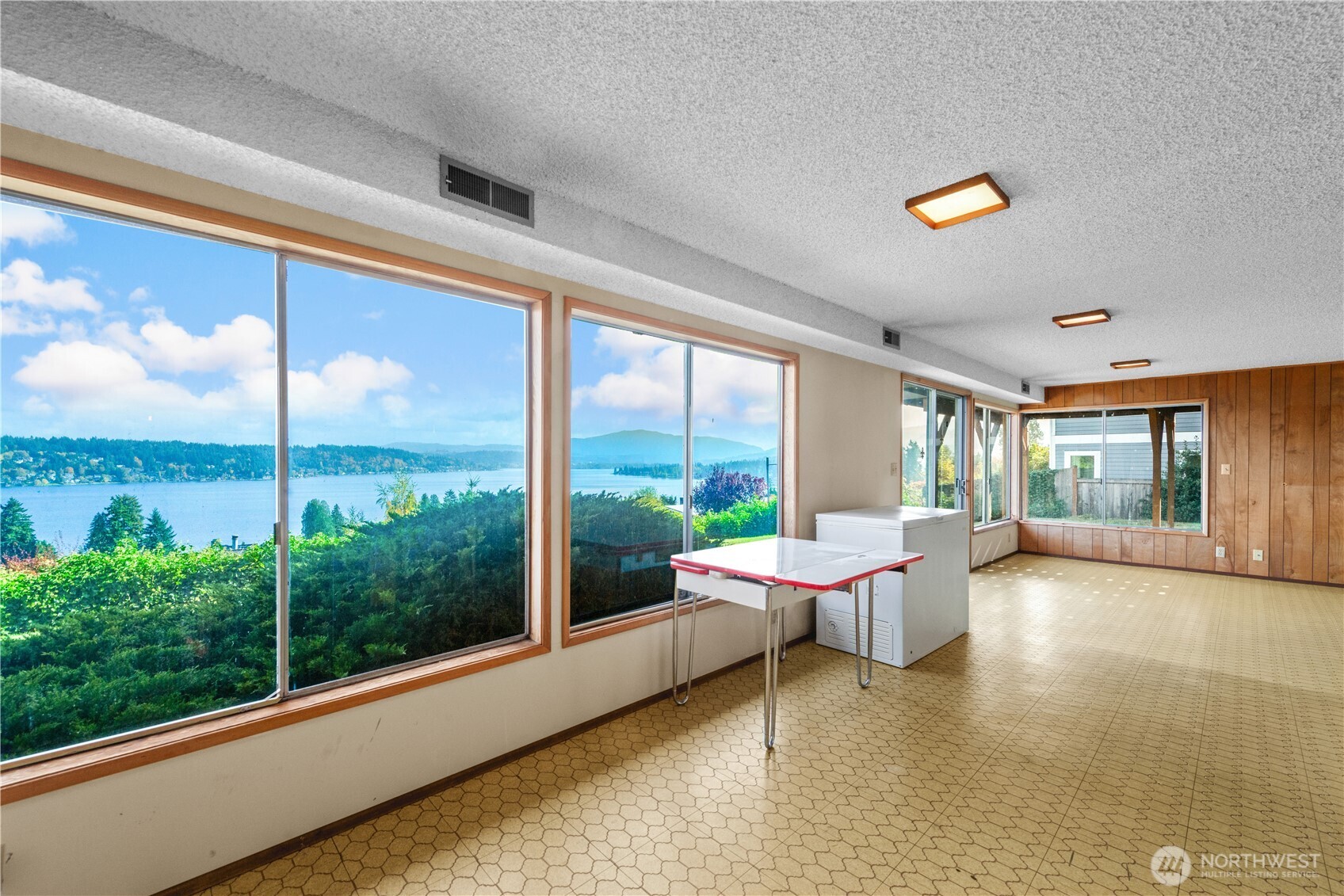 /NWM2449267/NWM2449267-20.jpg /NWM2449267/NWM2449267-20.jpg