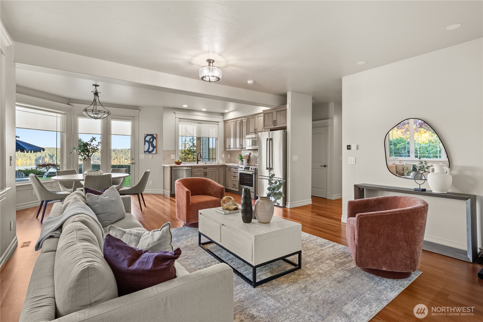 The fully-equiped luxury ADU also has a remarkable view of the mountains and Sound.