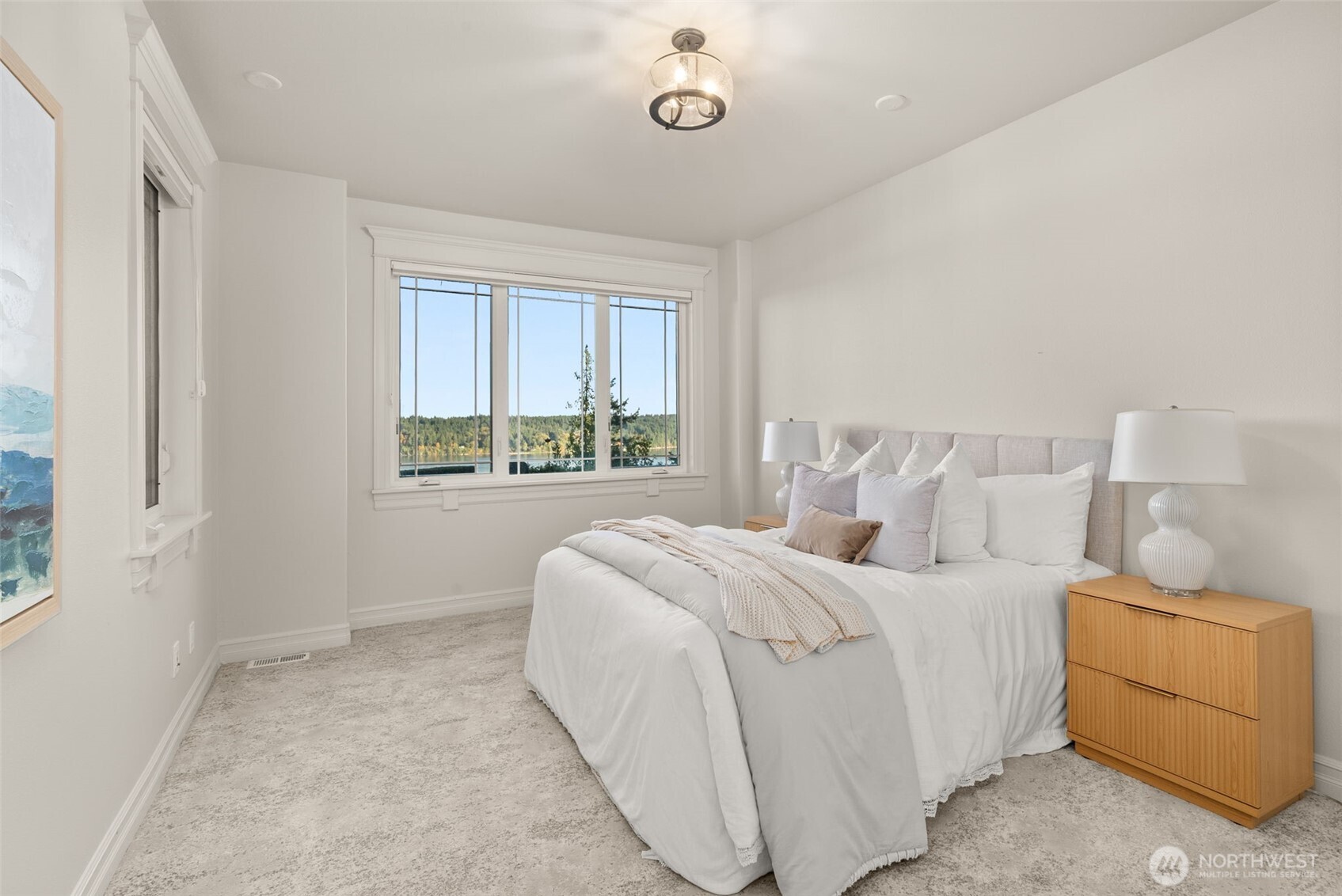 The ADU easily fits a king size bed.