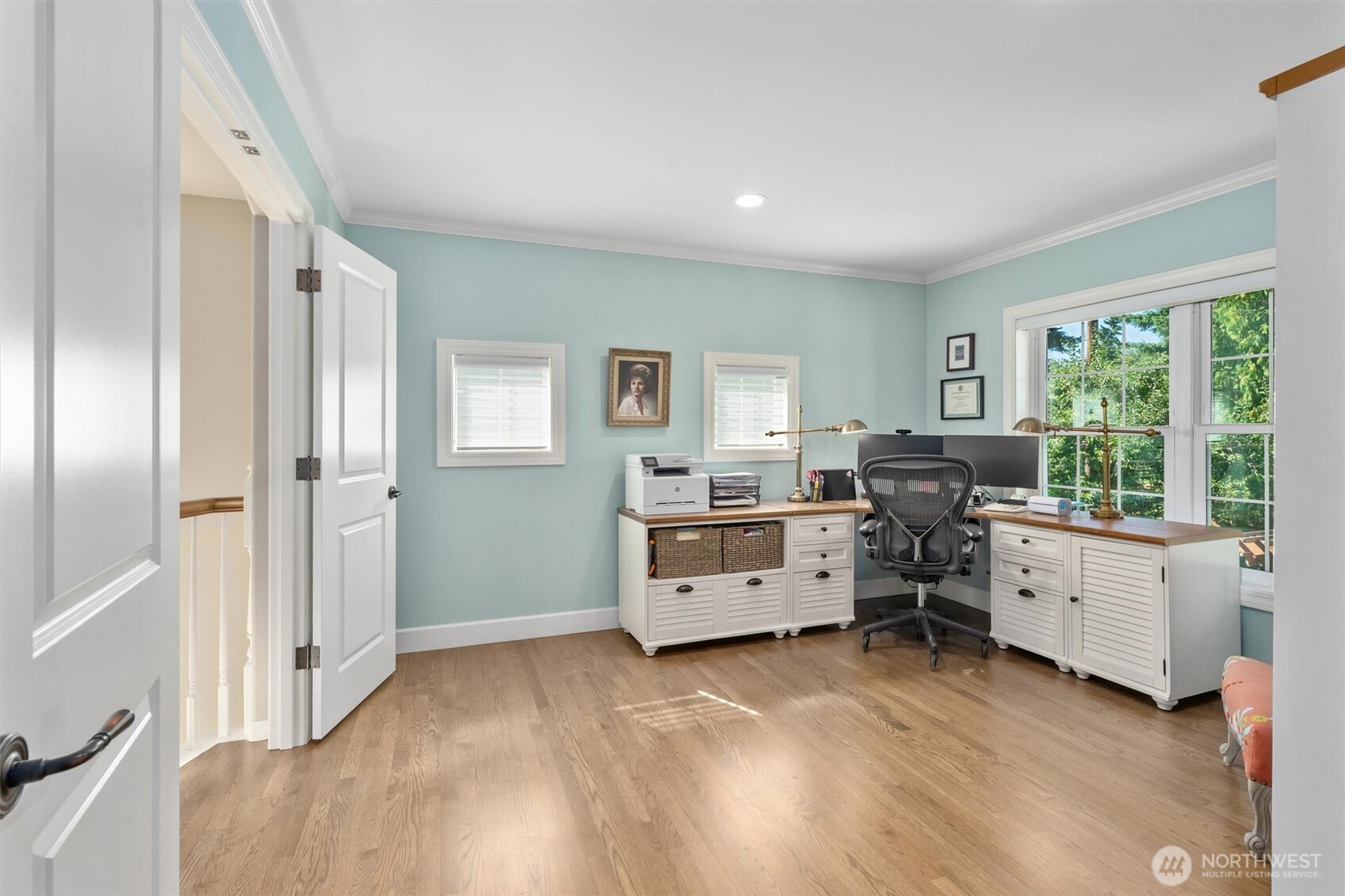 Flex room of primary bedroom.