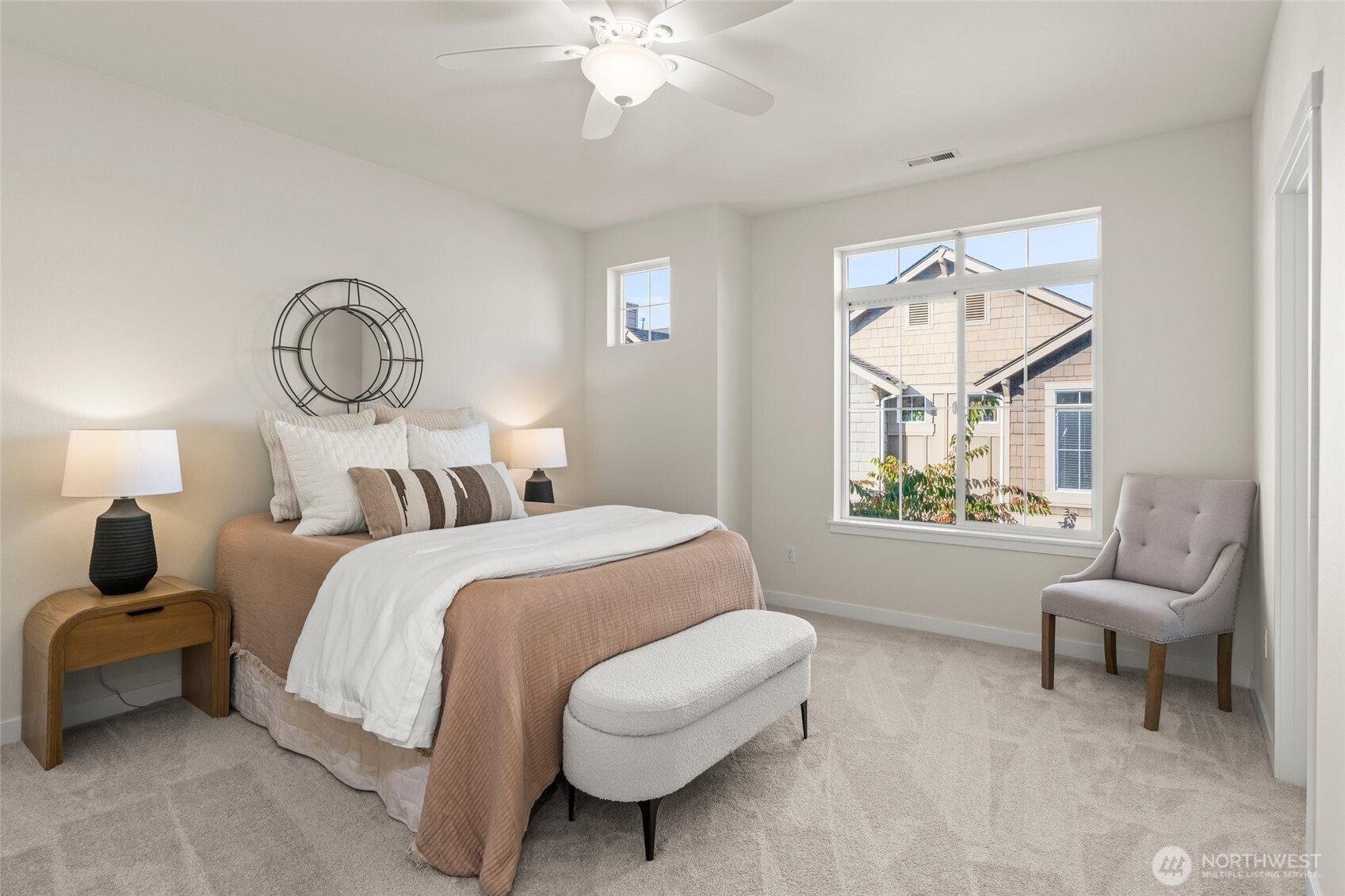 Dual Masters make this unit incredibly spacious and unique.