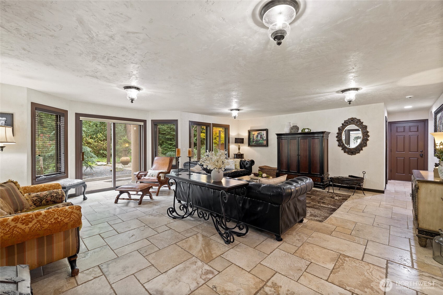 Beautifully Crafted Pavilion ~ Gorgeous Sealed Concrete ~ Exquiste Detail ~ Imagine....