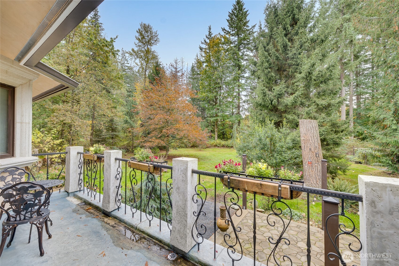 Indulgent Soaking Tub, designed purely for unwinding!