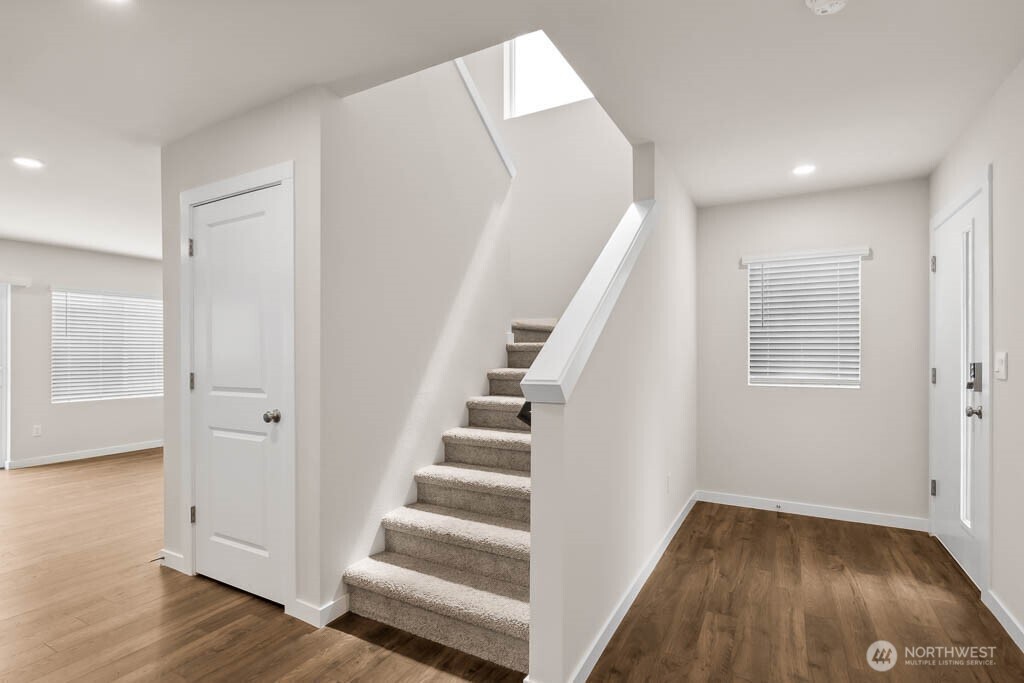 Photos are for representation only.  Features, colors, and selections may differ from photograph. See site agent for details.