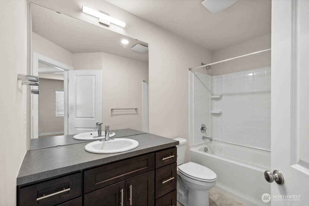 Photos are for representation only.  Features, colors, and selections may differ from photograph. See site agent for details.