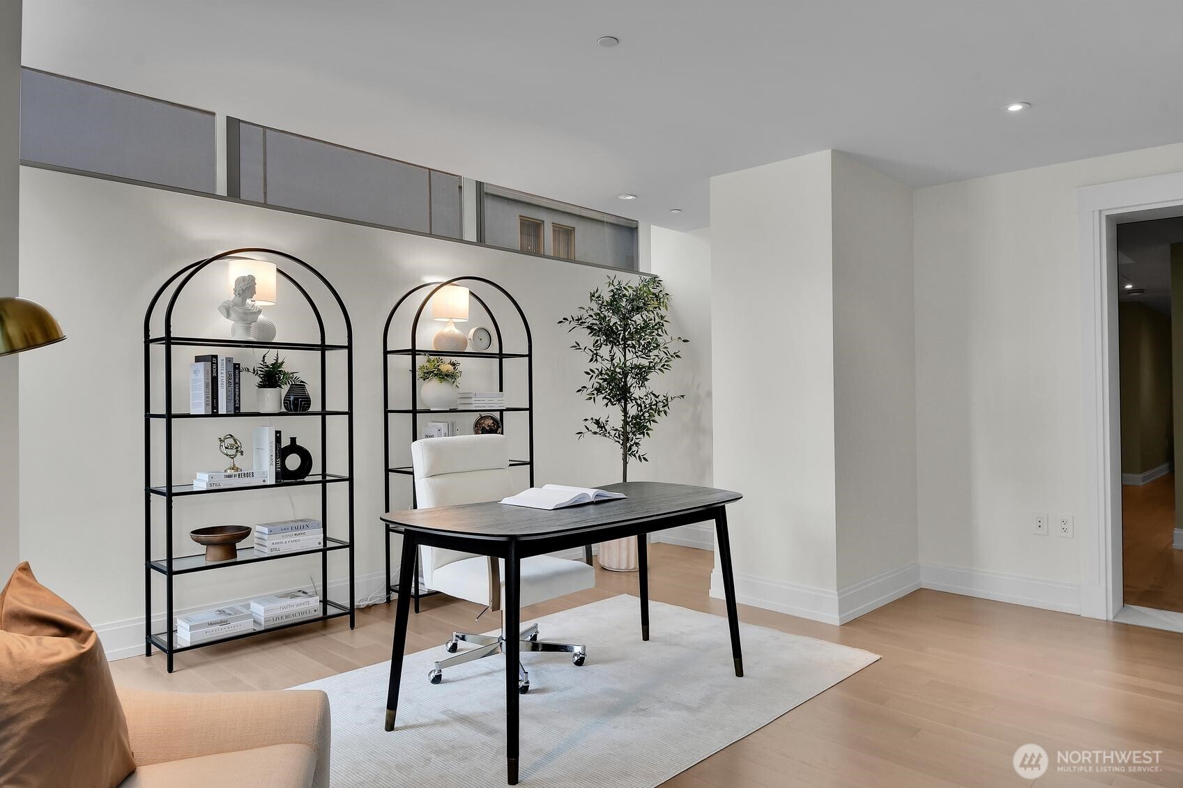Den/office in Unit 1205