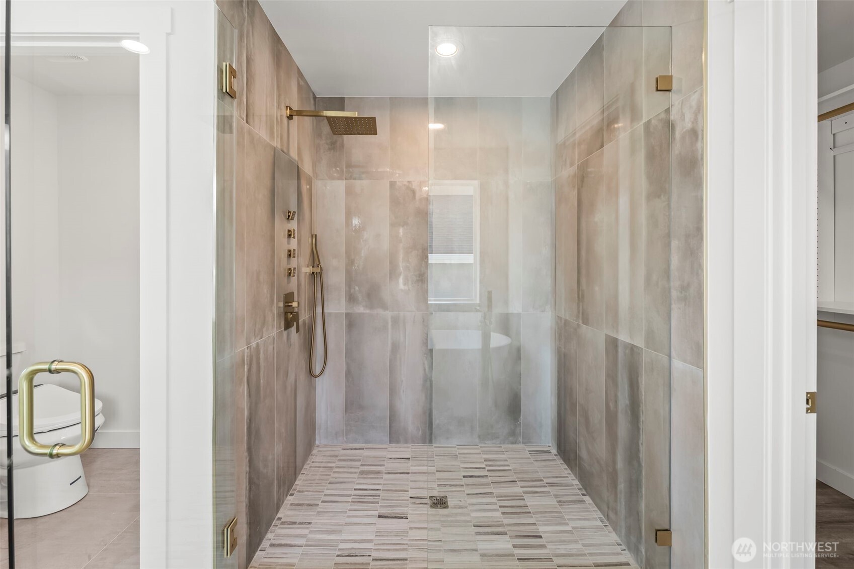 Bedroom reverse