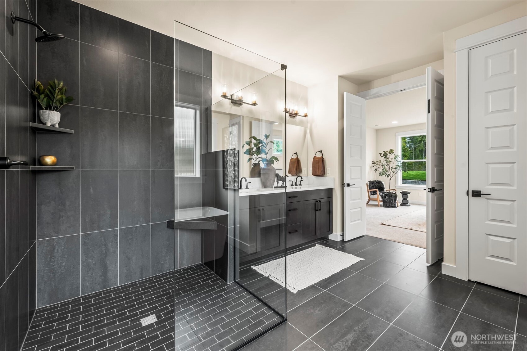 PERSONALIZE YOUR HOME AT OUR DESIGN STUDIO