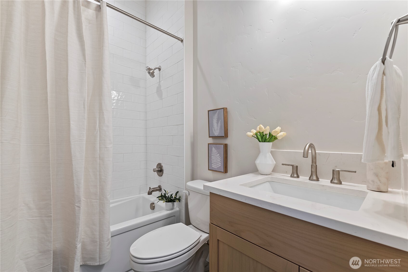 This photo/rendering is provided for illustrative purposes only. It does not depict the actual property, finishes, or furnishings, which may differ.