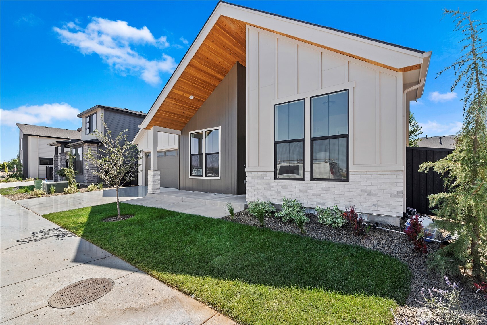 This photo/rendering is provided for illustrative purposes only. It does not depict the actual property, finishes, or furnishings, which may differ.