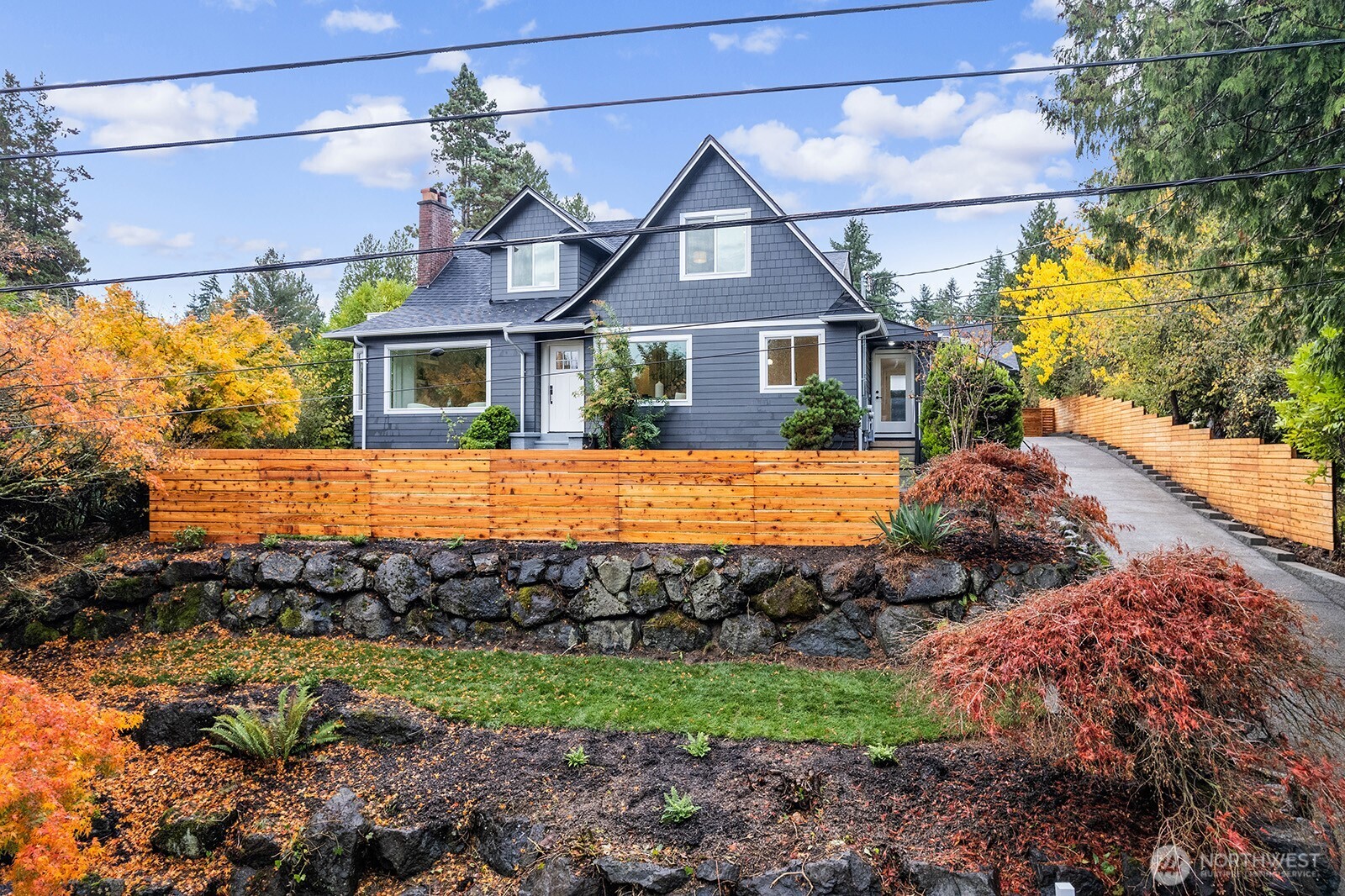 Fully Remodeled and brand new detached 2 car garage with cottage space above