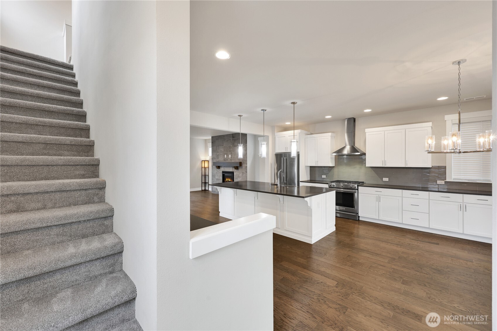 Hallway from top of stairs.