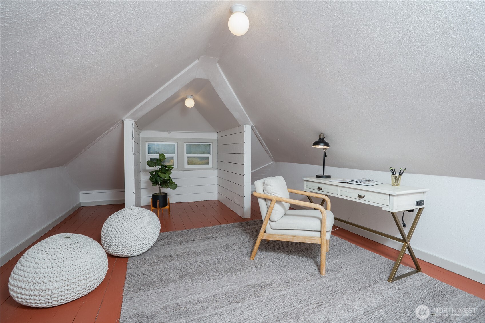 The sellers used this space as a home office.