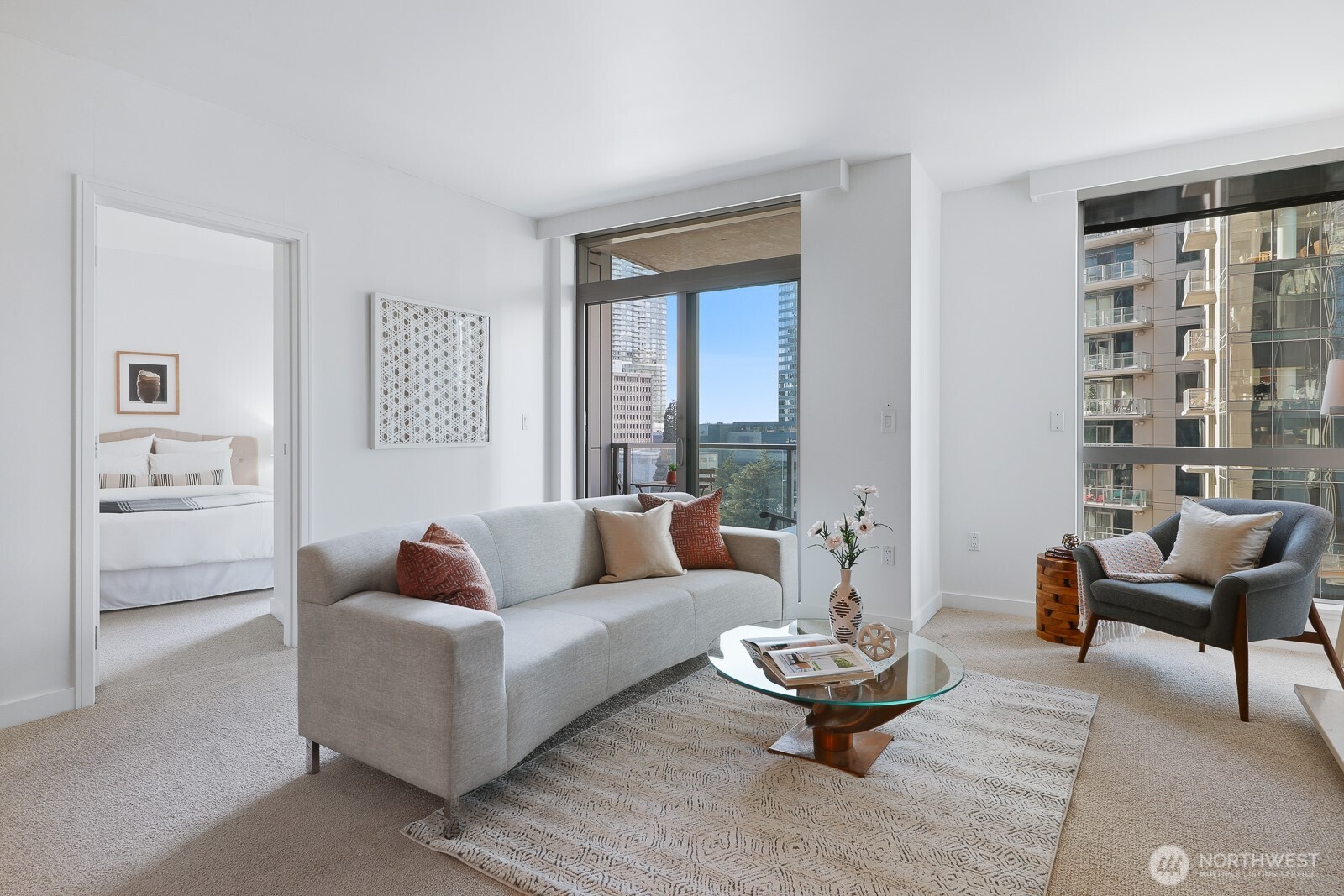 Magnificent natural light in the living room with western facing views.