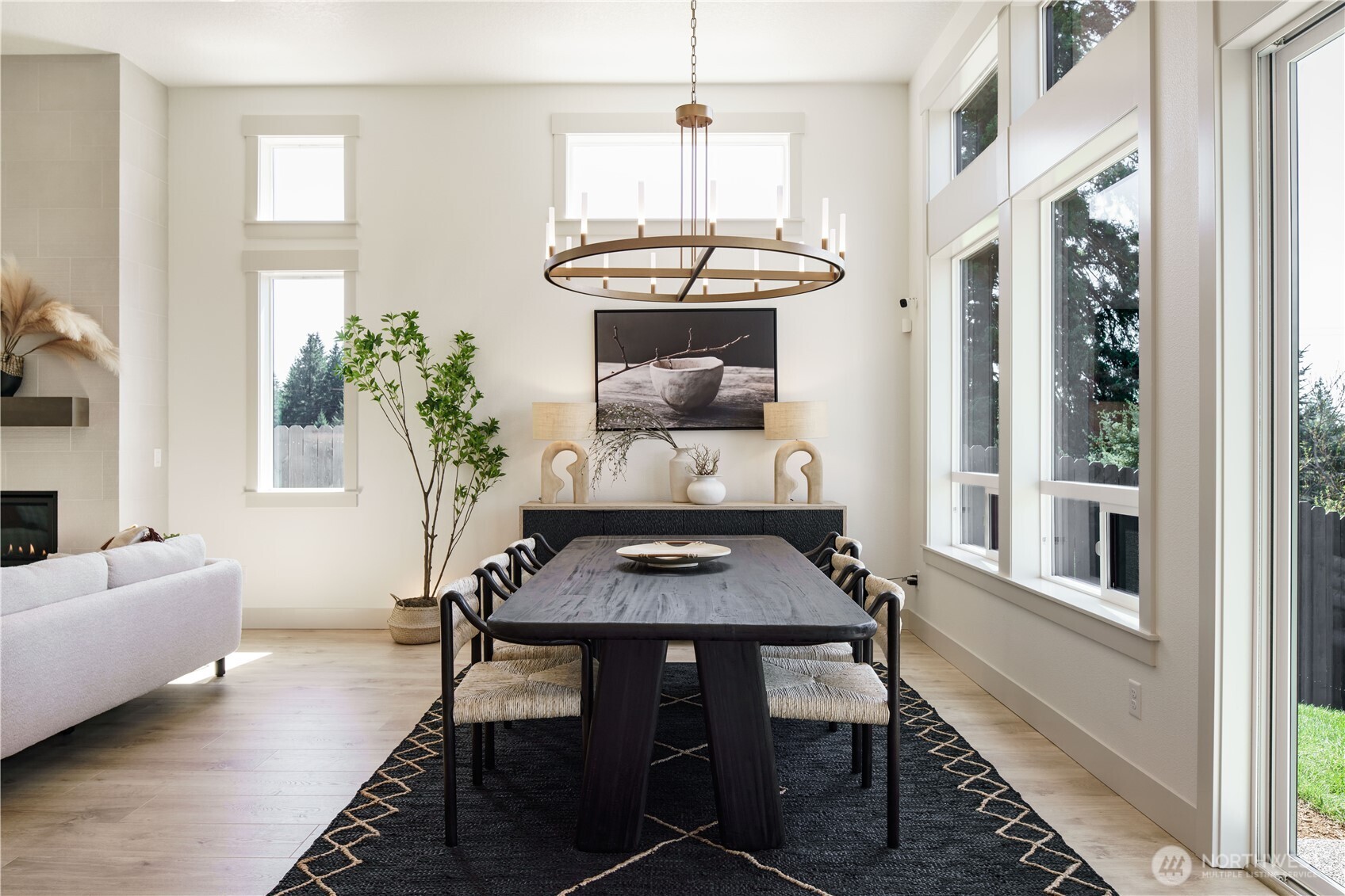 This photo/rendering is provided for illustrative purposes only. It does not depict the actual property, finishes, or furnishings, which may differ.