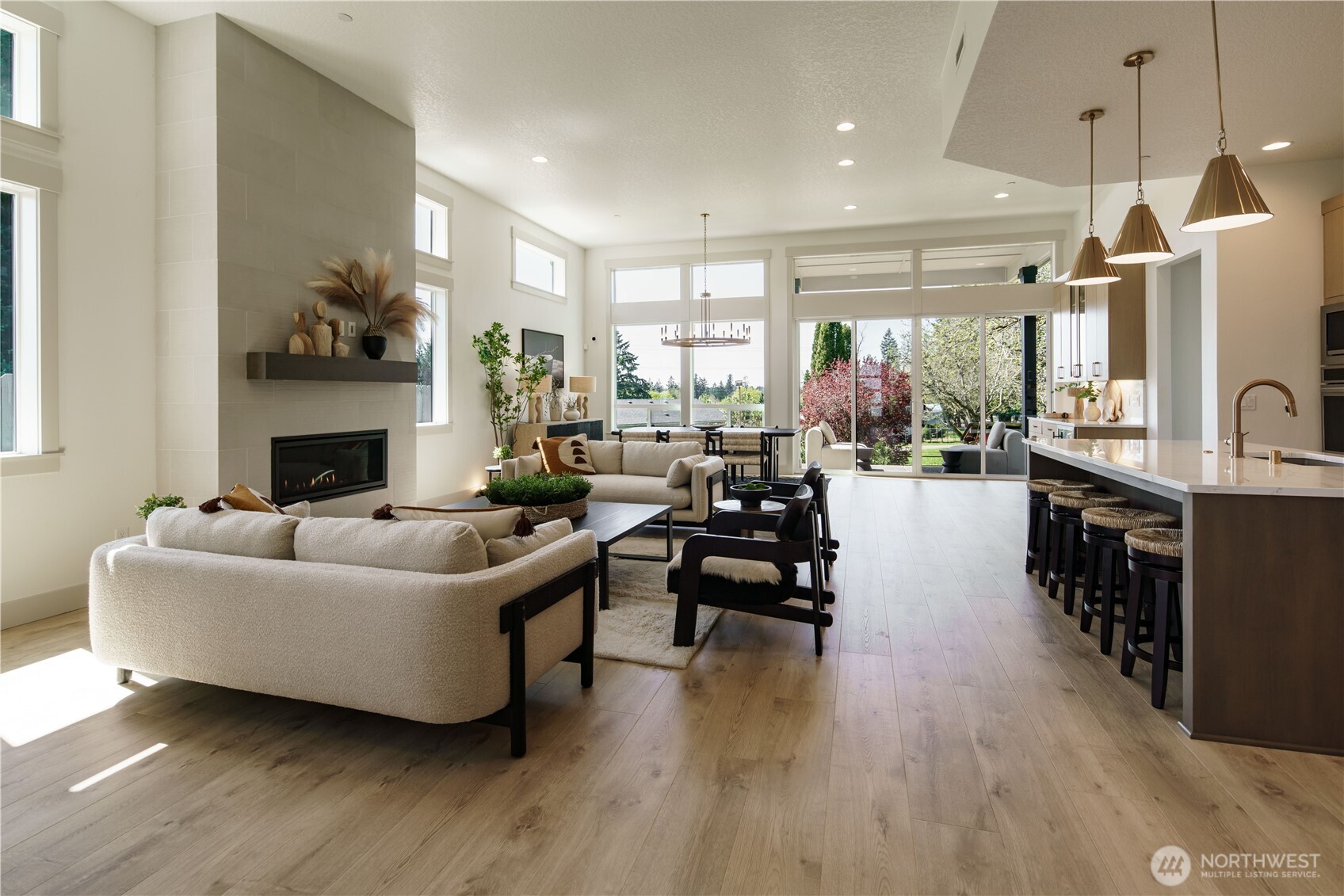 This photo/rendering is provided for illustrative purposes only. It does not depict the actual property, finishes, or furnishings, which may differ.