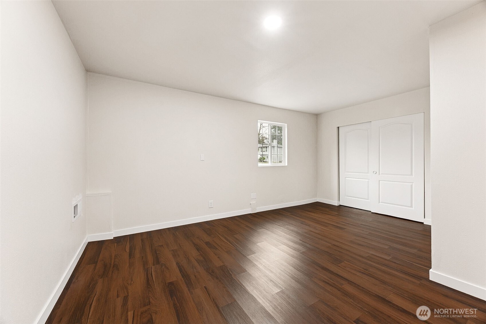 Full basement bathroom.