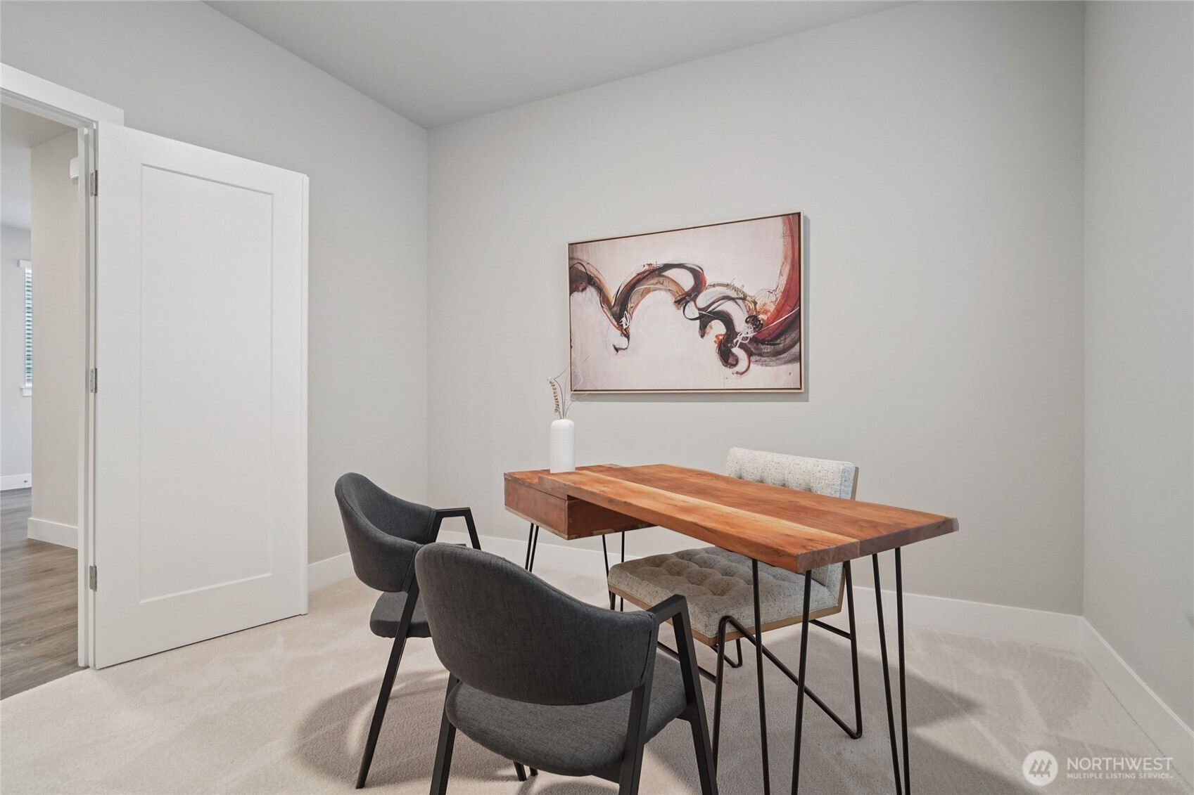 Photos are for representation only.  Features, colors and selections may differ from photograph. See site agent for details.