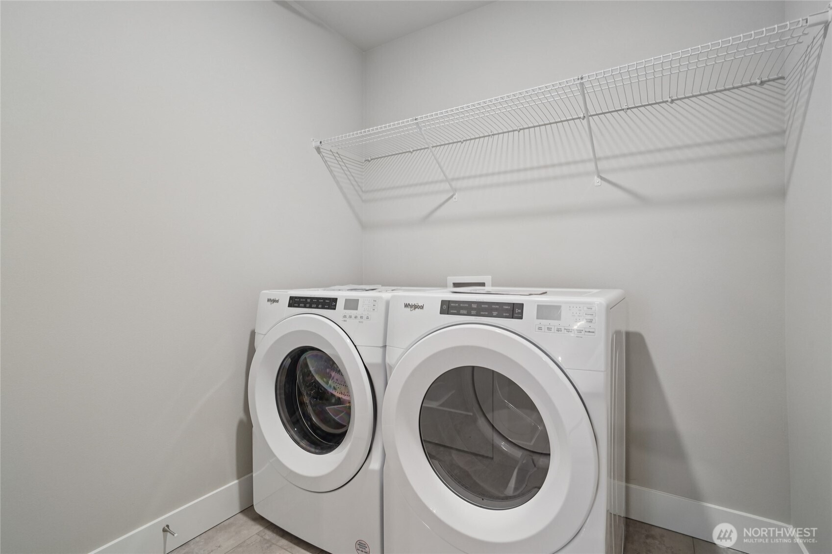 Photos are for representation only.  Features, colors and selections may differ from photograph. See site agent for details.