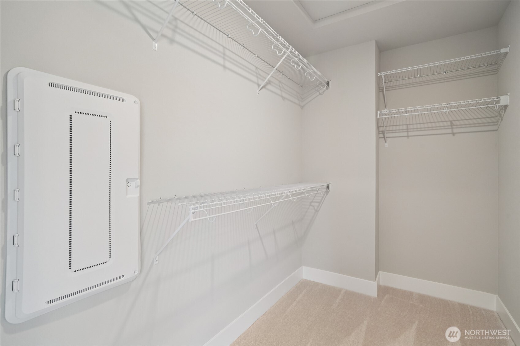 Photos are for representation only.  Features, colors and selections may differ from photograph. See site agent for details.