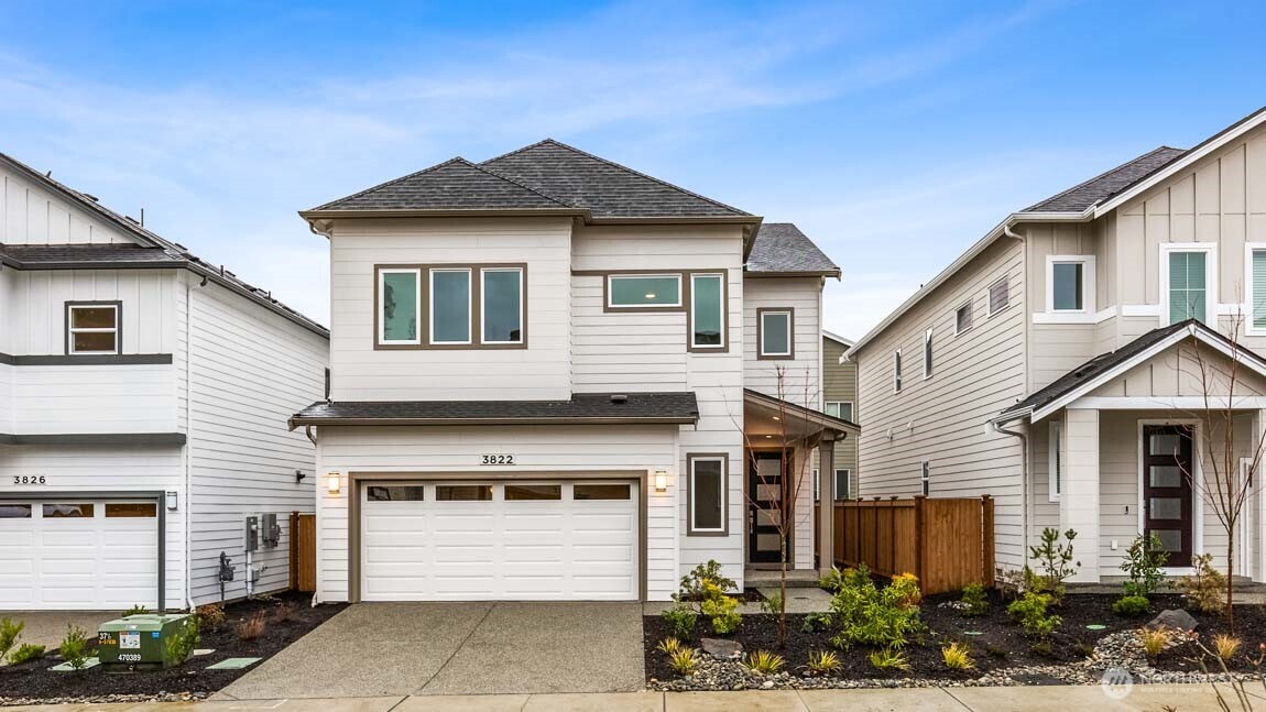 Photos are for representation only.  Features, colors and selections may differ from photograph. See site agent for details.