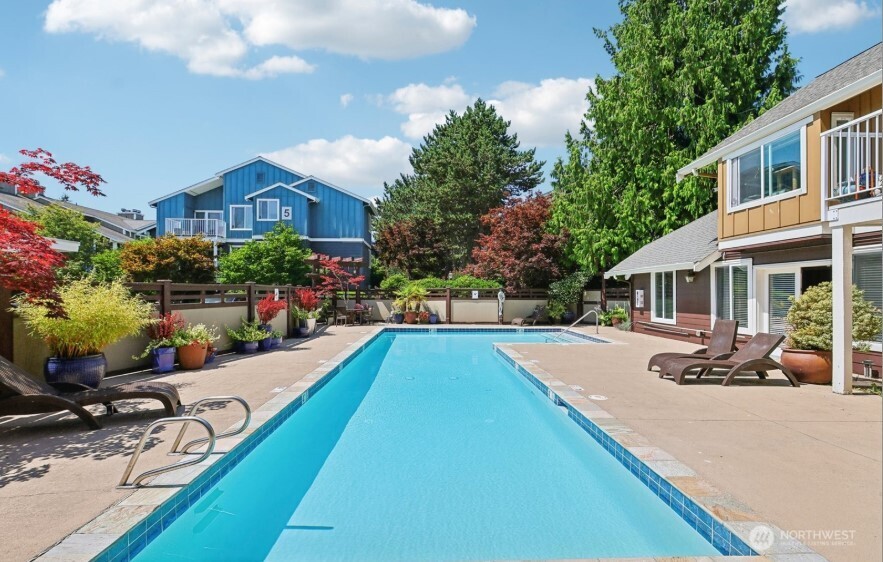 Outdoor heated swimming pool with hot tub, and cabana.  Chaise lounge chairs are provided.  Bring your suntan lotion, floatie and a towel.  There is also an outdoor grill for use.  Great space to hang out!
