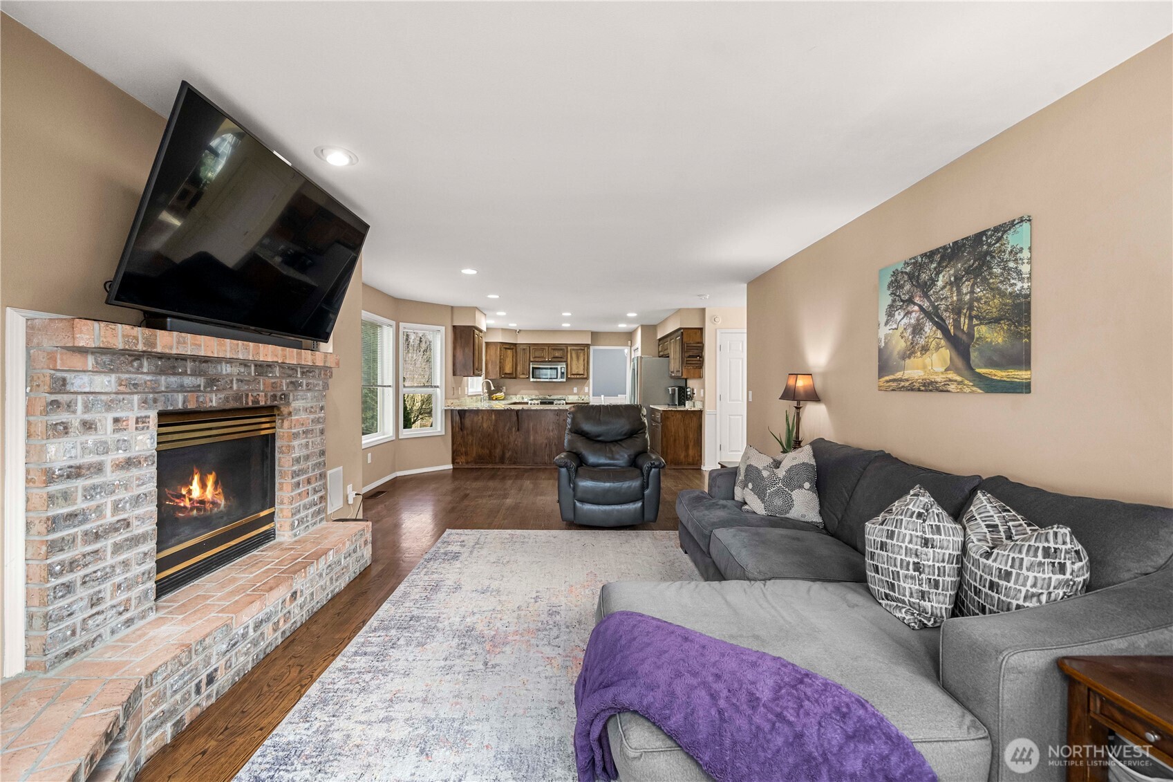 Open concept is what you and everyone else is looking for, so don't wait!