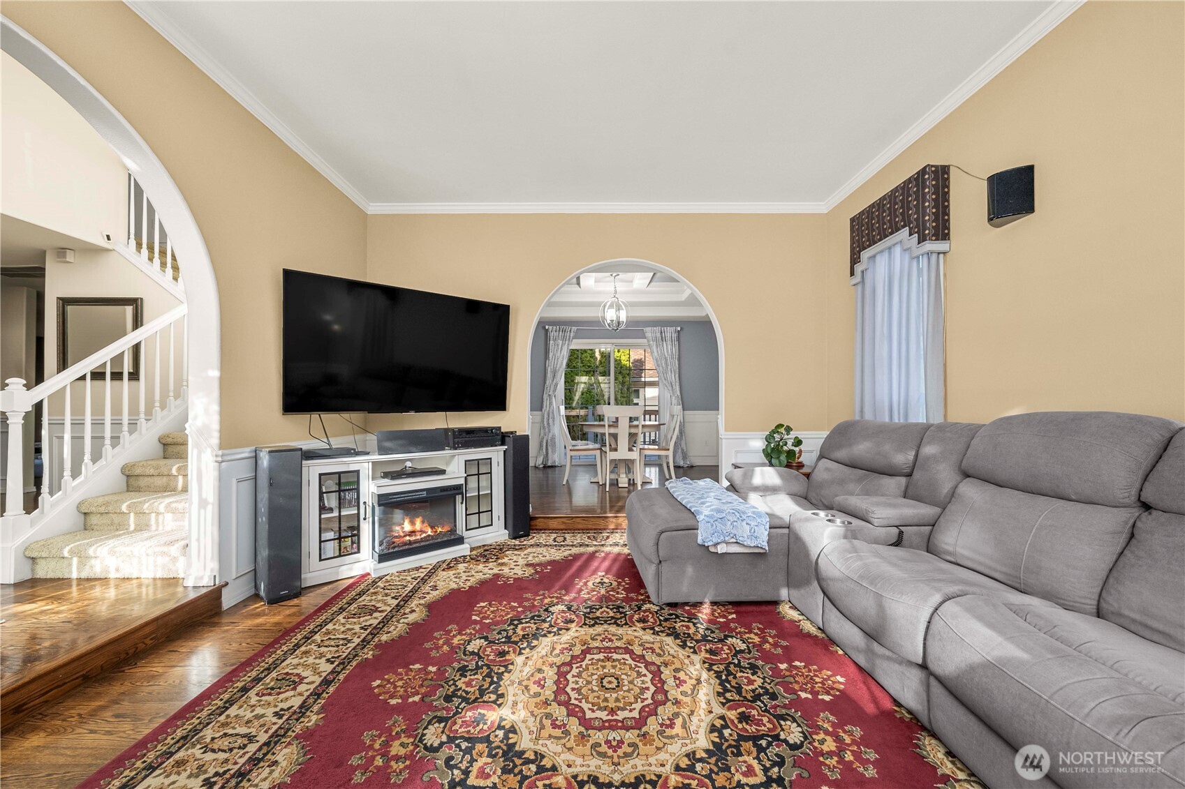 Looking for a multi-functional room? This isn't just a formal dining room...TV room, billiards, play room...endless possibilities!