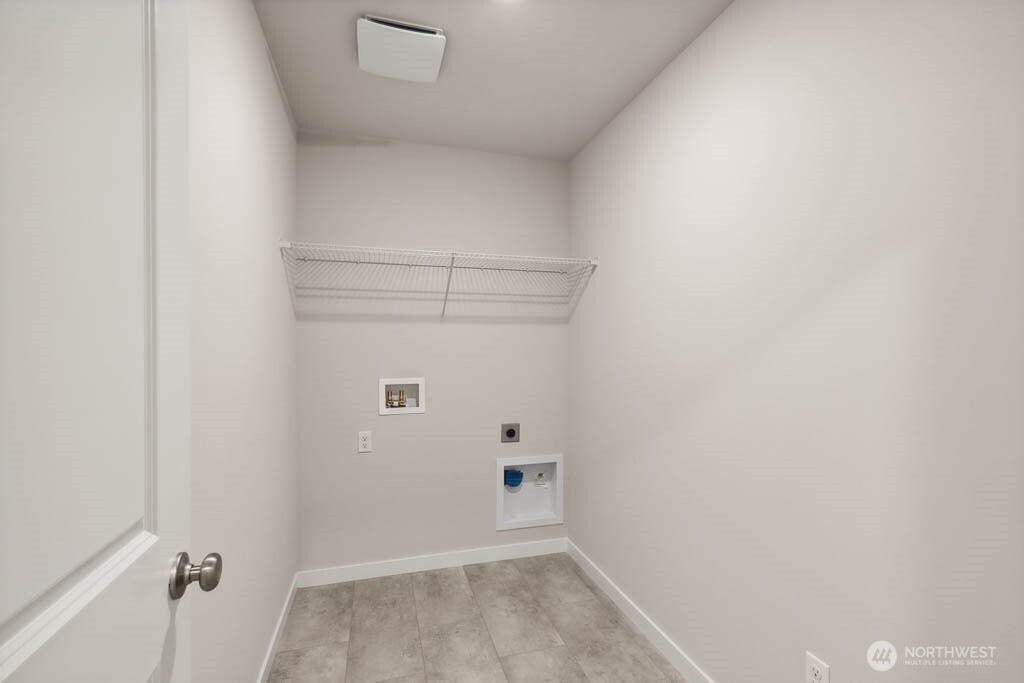 Photos are for representation only.  Features, colors, and selections may differ from photograph. See site agent for details.