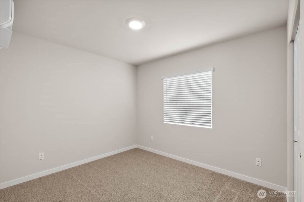 Photos are for representation only.  Features, colors, and selections may differ from photograph. See site agent for details.