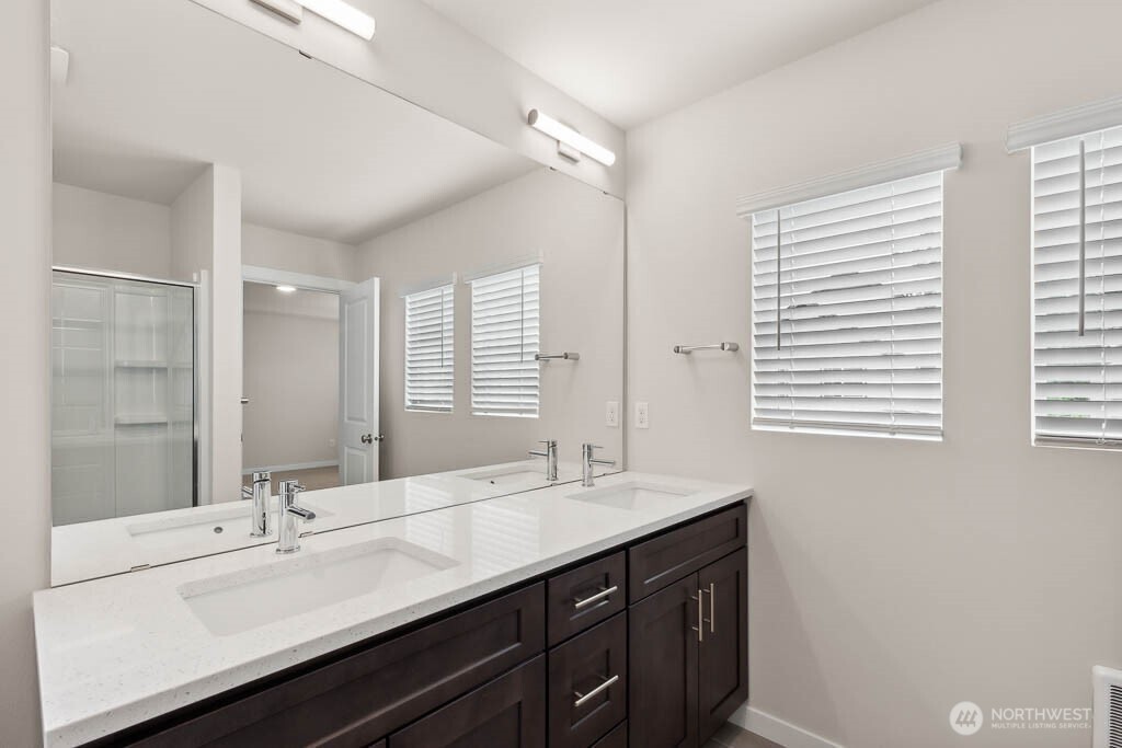 Photos are for representation only.  Features, colors, and selections may differ from photograph. See site agent for details.