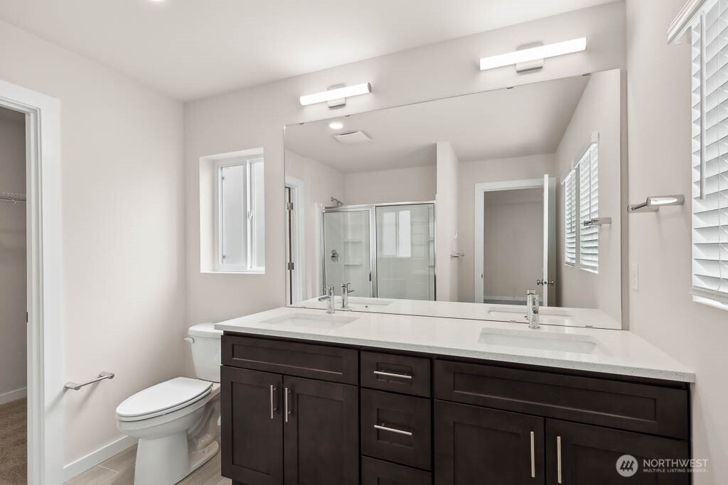 Photos are for representation only.  Features, colors, and selections may differ from photograph. See site agent for details.