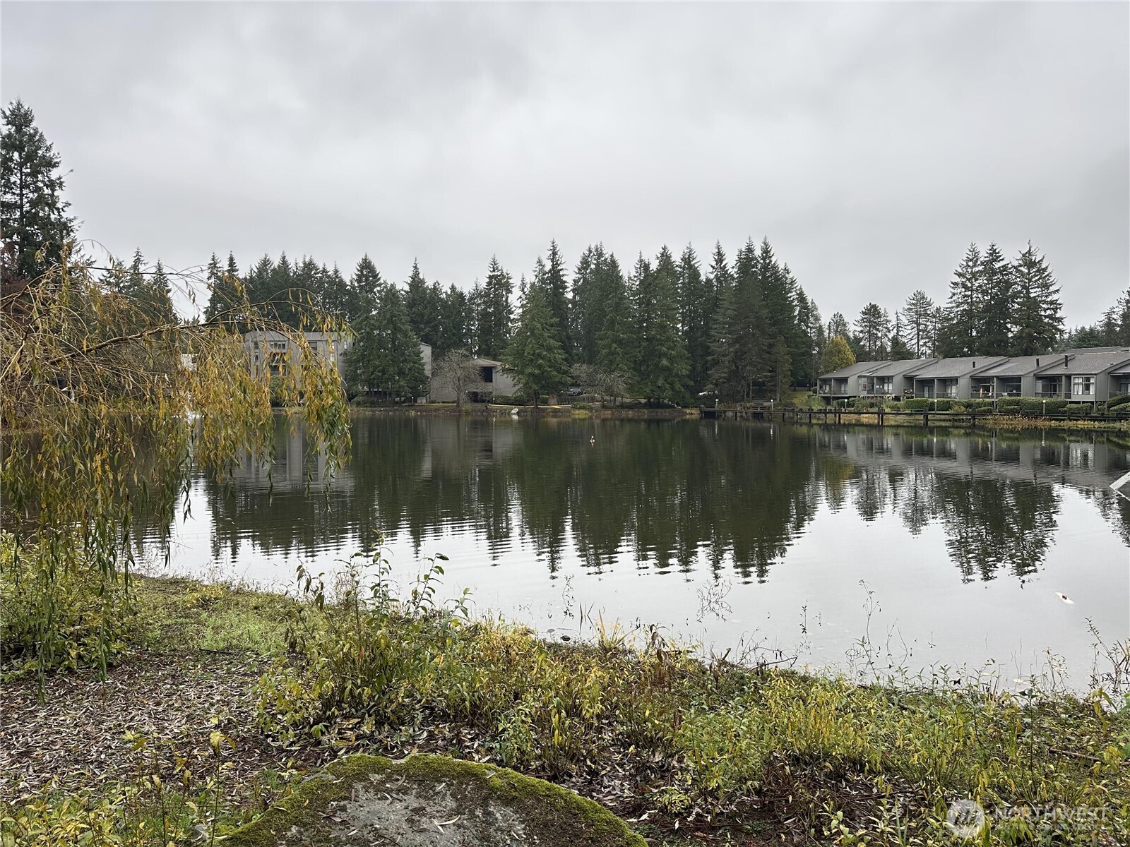 Large ponds surrounded by walking trails provide community access to the great outdoors, right in your backyard.